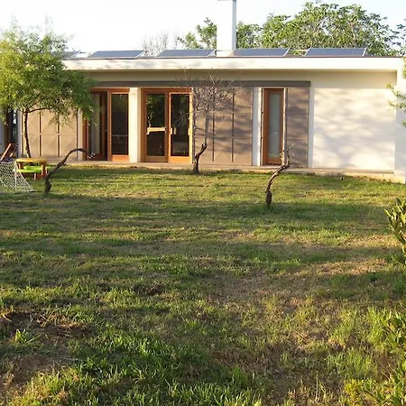 Semesterbostad Casa 2 Mari