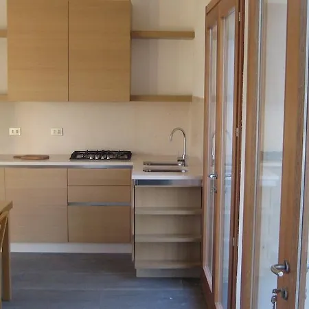 Semesterbostad Casa 2 Mari